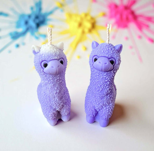 Lumânare handmade Alpaca parfumată – cadou delicat și decorativ de la Melted Moments România