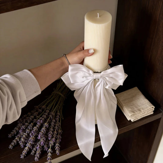 Lumânare de Nuntă „Pure Love” – Set Elegant cu Fundiță Albă