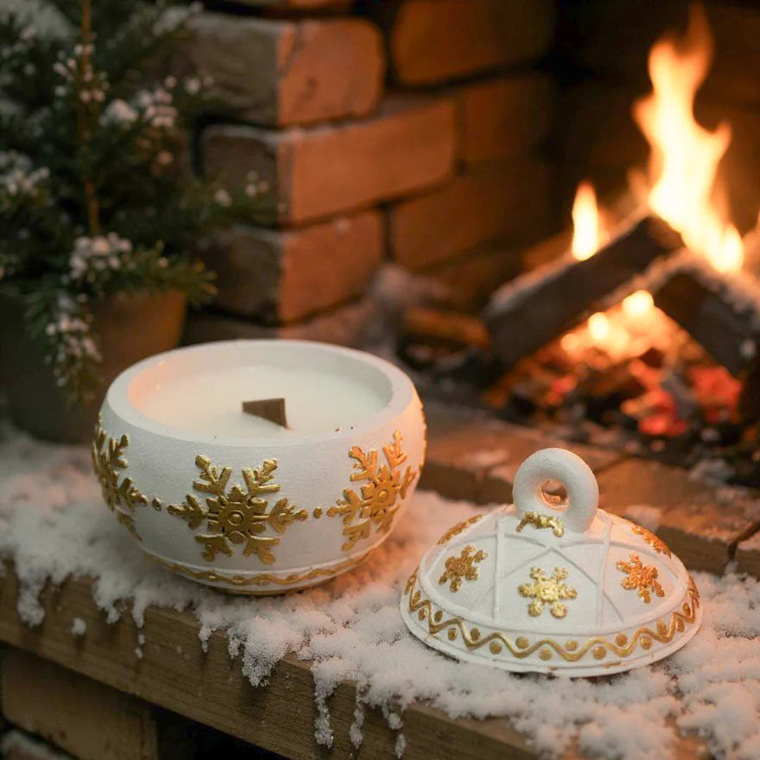 Lumânare handmade globuleț parfumat mosc 45G Melted Moments